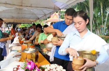 Lễ hội mãn chay ở Lào
