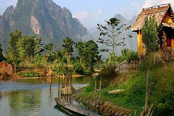 Vang Viêng chốn bồng lai ở Lào