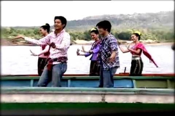 Văn hóa múa nhạc của người dân Lào